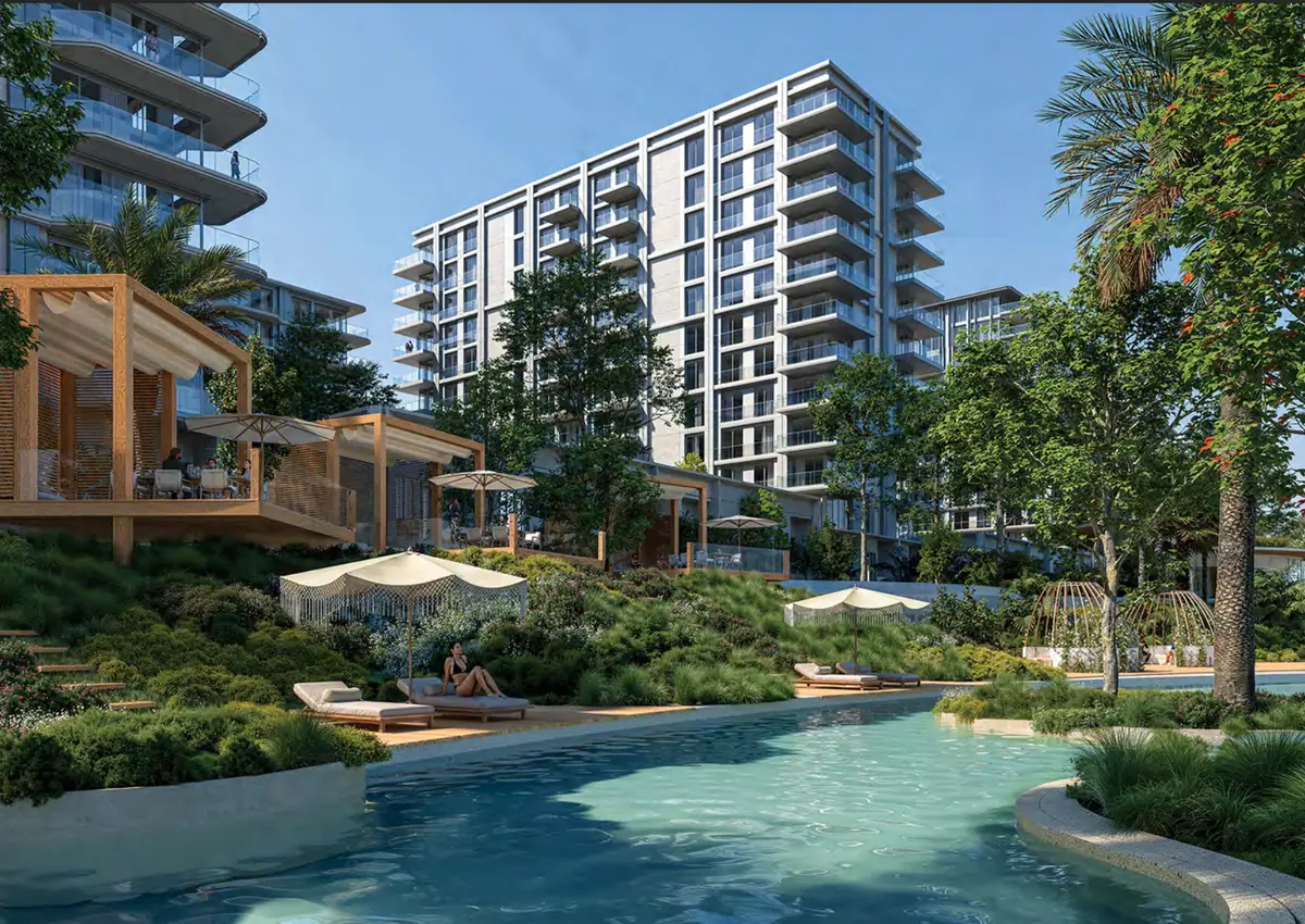 Lagunen-Pool zwischen den Residenzen